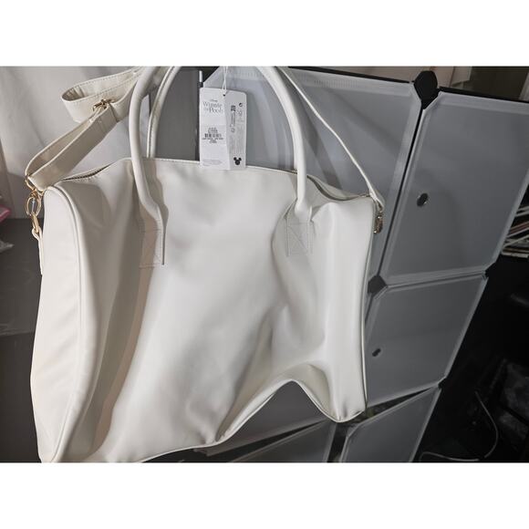 Disney Winnie The Pooh Faux Leather Weekender/Overnight Travel Bag *Primark* NWT - Picture 5 of 6